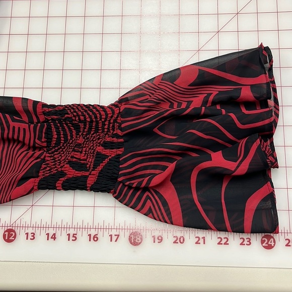 BISOU BISOU Red/Black Swirl Print Smock Waist/Cuff Bell SLV Sheer Party Top XL - Picture 4 of 14